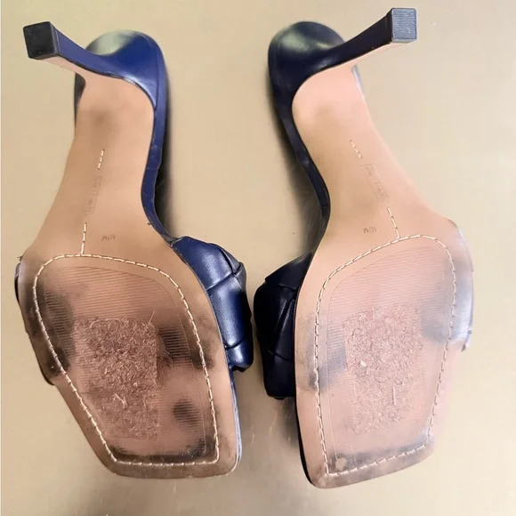 Vince Camuto Brelanie Blue Sandals - Picture 4 of 4